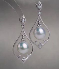 ad eBay - Find many great new & used options and get the best deals for elegant 10-11mm south sea round white pearl dangle earring 925s at the best online prices at eBay! Free shipping for many products! White Akoya Pearl Drop Earrings, Exquisite White Teardrop Pearl Earrings, Exquisite White Pearl Earrings With Elegant Design, Exquisite White Dangle Pearl Earrings, Exquisite White Akoya Pearl Earrings, White Akoya Pearl Earrings In Pear Shape, Exquisite White Pearl Earrings, White Pear-shaped Pearl Earrings With Elegant Design, Elegant White Pear-shaped Pearl Earrings