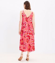 Striking in its simplicity, this fluid woven dress flaunts a flawless, flowy silhouette with a swingy inverted pleat. V-neck and back. Spaghetti straps.,Imported:Imported,Fit:Fit: Swing - fits loose and swingy,Length:37" from shoulder to hem, measured from a size 8/M,Fabrication:55% Linen 45% Viscose,Garment Care:Machine Washable Loft Petite Textured Floral Linen Blend Strappy Maxi Dress Size 12 Fresh Guava Women's by Loft Size Petite - 12 Fresh Guava Women's Swing, V-Neck, Sleeveless, DRESSES, A-line Rayon Dress For Vacation, Flowy V-neck Unlined Dress, Unlined Flowy V-neck Dress, Rayon A-line Dress For Vacation, Petite Maxi Dress, Strappy Maxi Dress, Petite Shirts, Sleeveless Dresses, Exclusive Clothing