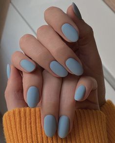 Best Winter Nail Colors, Winter Nail Colors, Matte Nail Colors, Nail Colors Winter, Simple Gel Nails, Matte Nails Design, Metallic Nails, Winter Nail