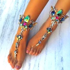 Only 1 Piece Included Shown With And Without Flash Never Worn Can Be Worn On Either Foot (Or As Cool Hand Jewelry!) Adjustable Ankle Extender Toe Loop Rhinestone Anklet, Fancy Footwear, Beach Foot Jewelry, Anklet Chain, Fashion Snoops, Leg Chain, Crystal Anklet, Anklets Boho, Boho Crystal