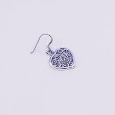 Vintage sterling silver handmade earrings, floral 925 filigree heart, stamped 925 Filigree Heart, Eagle Ring, Savannah Ga, Brooches Handmade, Handmade Earrings, Vintage Sterling Silver, Savannah, Handmade Silver, 925 Silver