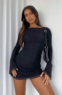 Excuse Me Miss Long Sleeve Mini Dress Black Fall Dresses Birthday, Birthday Fit Aesthetic, Backless Tie Dress, Mini Dresses With Sleeves, Winter Bday Dress, Going Out Outfits With Boots, 22 Birthday Dress, Long Sleeve Mini Dress Outfit, Halloween Outfits Black