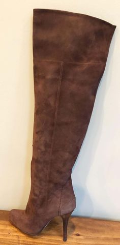 For Sale on 1stDibs - Chic and timeless early 2000s never worn COSTUME NATIONAL Size 36 / US 6 brown suede high heel boots ! The perfect brown color that goes with anything. Brown Suede Heeled Boots With Suede Lining, Brown Suede High Heel Boots, Brown High Heel Boots With Suede Lining, Fitted Brown Suede Knee-high Boots, Brown Suede Knee-high Boots With Suede Lining, Brown Suede Knee-high Boots, Outfits Knee High Boots, 2000s Costume, Suede High Heel Boots