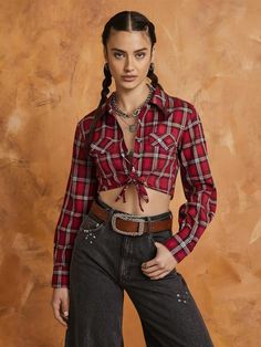 Camping Outfit Ideas, Scarlett Aesthetic, Modern Cowgirl Outfits, Thermal Outfit, Cowboy Clothes, Western Chic Fashion, Camping Outfit, Country Outfits Women