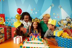 10 Birthday Party Places for Kids Near Detroit - Kiddo Korner Kids Birthday Party Places, Indoor Birthday Parties, Indoor Birthday, Happy Birthday Cards Diy, Birthday Party Venues, Fall Birthday Parties