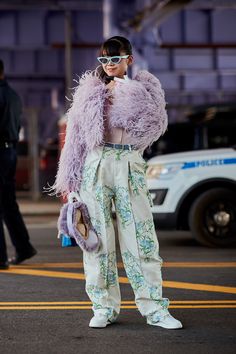 Fashion Trend Book, Street Style 2018, Top Street Style, New York Street Style, New York Fashion Week Street Style, Womenswear Fashion, Street Style Trends, Best Outfits