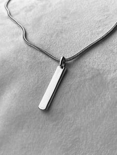 Personalized Fathers Day Gift for dad - Silver Engraved Bar Men Necklace for Dad - Men Jewelry - Fathers Day Gift - Gift for Dad - Dad Gift from daughter DESCRIPTION * AND * DETAILS - Material: 925 Sterling Silver - Finish: Silver , 14K Gold , 14K White Gold , Black (Rhodium) - Pendant Dimensions: 28 mm (height) x 5 mm (width) - Can be personalized. Please note that engraved items may not be returned or exchanged. - This pendant comes with chain - High Quality Material and attention to detail - Men Valentines, Mens Cross Necklace, Engraved Bar Necklace, Bar Pendant Necklace, Personalized Fathers Day Gifts, Necklace Men, Mens Silver Necklace, Gold Cross Necklace, Jewelry Birthday