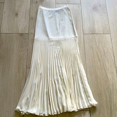 Beautiful Draped Skirt. See Through. In Perfect Condition Draped Skirt, Herve Leger, Beautiful Drapes, Cream White, Womens Skirt, Skirt, Cream, Women Shopping, White