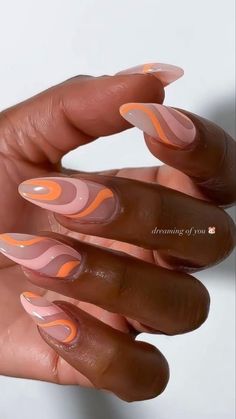 Nail Airbrush Designs, Manicured Nails, Unghie Sfumate, Kutek Disney, Orange Nail, Flot Makeup, Manikur Kuku, Airbrush App, Minimal Nails