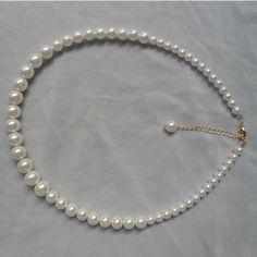 PREFERENTIAL POLICIES : The order is $20 or more.There will be a 10% discount. Please use the coupon code: CZH10 Welcome back to my shop: https://www.etsy.com/shop/pearlandjewelry Description of the product in the picture: The necklace is 18 inches long ,The length of the necklace includes the sum of the lengths of the pearls and buckles.and I make them with 6mm 8mm 10mm ivory glass pearls and use golden accessories. one strand glass pearl necklace, IT has a 2 inch long adjustable chain, It is n Round Pearl White Bridal Necklace As Gift, Pearl White Bridal Necklace As Gift, White Round Bridal Necklace Gift, Round White Bridal Necklace Gift, Adjustable White Bridal Necklace Gift, Adjustable White Bridal Necklace As Gift, Elegant White Necklace For Wedding Gift, Cream Pearl Chain Jewelry For Gift, White Pearl Drop Necklace For Wedding Gift