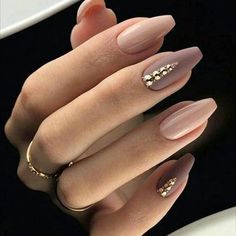 Rich Nails Design, Light Colored Nails, Wedding Nail Art Design, Nagellack Trends, Light Nails, Matte Nails Design, Wedding Nails Design, Nail Art Wedding, Gorgeous Nails