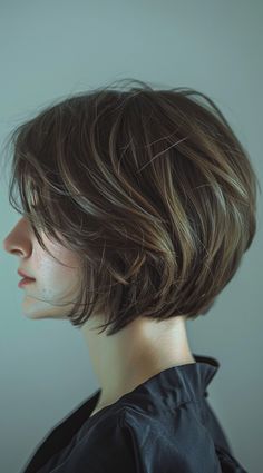 47 Stacked Bob Hairstyles for Fine Hair: Volume and Elegance Shaggy Bob, Short Hair Trends