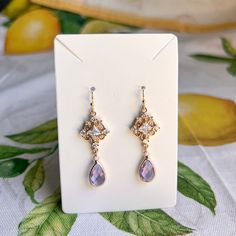 Pastel Wedding Party, Coquette Prom, Bridgerton Jewelry, Homecoming Jewelry, Bridgerton Vibes, Regency Jewelry, Boho Bridal Earrings, Bridgerton Style, Bridgerton Wedding