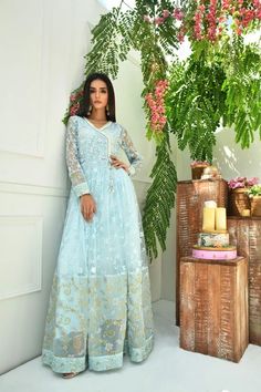 Gulrukh- Formals-Light – Shireen Lakdawala Pakistani Luxury Pret, Pakistani Designer Dress, Handwork Dupatta, Chiffon Anarkali, Luxury Pret, Pakistani Clothes, Designer Outfit, Pink Aura, Pakistani Dress Design