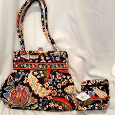 11"14"4"(Hwd). Shoulder Drop 11". Wallet 4"6". 1 Slide Pocket Outside, 6 Slide In Pocket 1 Zipper Pocket In Purse. Wallet 1 Zipper 1 Coin Pocket 1 Side In. Outside 1 Id Holder Slide In. White Shoulder Bag, Vera Bradley Bag, Floral Purse, Unique Purses, Vera Bradley Purses, Blue Tote, Vera Bradley Handbags, Saddle Leather, Pink Sand