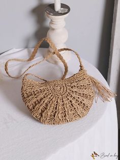 BirdinBag - Tassel Embellished Straw Handbag Trendy Fringe Vacation Bag, Casual Crochet Shoulder Bag With Tassels, Trendy Vacation Bag With Fringe, Casual Rectangular Bag With Fringe, Casual Tassel Bucket Bag, Casual Fringe Bags For Daily Use, Casual Rectangular Fringed Shoulder Bag, Tasseled Straw Shoulder Bag, Summer Rectangular Bags With Tassels