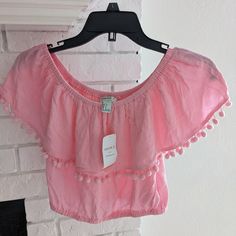 Forever 21 Pink Crop Top - Size S Knot Crop Top, Bandana Top, Plaid Crop Top, Knitted Heart, T Shirt Crop Top, Ruffle Crop Top, Pink Crop Top, Forever 21 Sweater, Halter Crop Top