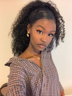 Stretch Wash N Go Hair, 4a4b Natural Hairstyles, Professional Curly Hairstyles For Work Black Women, Hairstyles For 3c Natural Hair, Curly Natural Hairstyles For Black Women, 3b Curly Hairstyles, Seafood Broil, Cute Curly Hairstyles, Curly Hair Wig