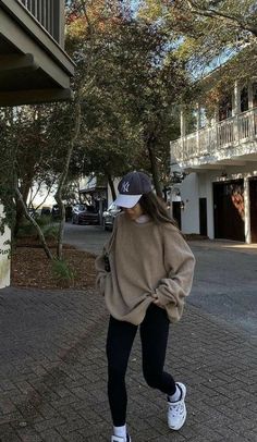 Outfits Leggins, Comfy Outfits Winter, Errands Outfit, Modest Casual Outfits, Foto Poses, Feb 2, Mode Inspo