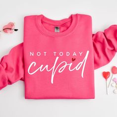 Valentines Shirts Ideas, Cricut Sweatshirt Ideas, Valentine Shirts Vinyl, Kids Valentines Shirts, Valentine Funny, Valentines For Singles, Christian Shirts Designs