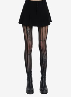 Fall Grunge Aesthetic, Minimalist Goth Fashion, Mermaid Trinkets, Black Skirt And Tights, Vampy Outfit, Gothic Grunge Outfits, Sporty Goth, Statement Tights, Unique Tights