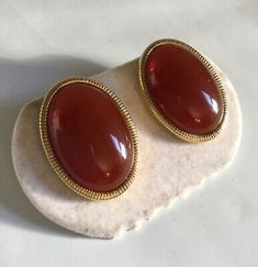 Monet Faux Amber Earrings Oval Gold Tone Posts Vintage | eBay Retro Oval Earrings For Formal Occasions, Vintage Oval Earrings, Cabochon Earrings, Amber Earrings, Beautiful Jewelry, Amber, Gold Tones, Gemstone Rings, Gemstones