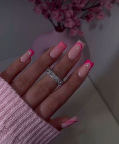 Long Cute Nails Ideas, Nails Inspiration Vacation, Fall Nail Ideas Square, Abroad Nails, Pink Gel Nail Ideas, Baby Pink Square Nails, Birthday Nails Square, French Tip Nails Design, 21st Birthday Nails