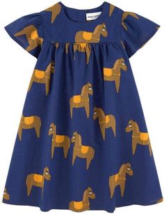 Classy Frocks, Fashion Frocks, African Kids Clothes, African Fabric Dress, African Dresses For Kids, Best African Dresses, Short African Dresses, African Fashion Skirts