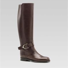 Gucci boots Tall Fall Boots, Brown Womens Boots, Pearl Boots, Rider Boots, Gucci Boots, Boots And Leggings, Boots Flat, Brogue Boots