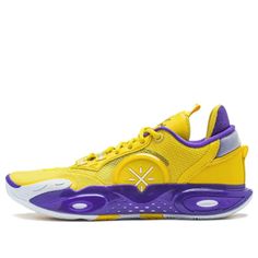 The Wade All City 12 is the latest release from Dwyane Wade's All City signature basketball line with Li-Ning. Worn by NBA star D'Angelo Russell, the 'City of Angels' colorway is a vibrant tribute to the Los Angeles Lakers. WADE ALL CITY 12 GUIDE: SIZING & PERFORMANCE Yellow Basketball Shoes With Boost Midsole, Yellow Basketball Shoes With Boost Midsole For Sports Events, Vb Shoes, D Angelo, Dwyane Wade, Limited Edition Sneakers, Nba Stars, City Of Angels, Sport Sneakers