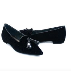 Perfect Blend Of Glamour And Sophistication. These Loafers Are Designed To Make A Statement, Adding A Touch Of Sparkle And Elegance To Any Ensemble. Crafted From Luxurious Black Sparkly Velvet, These Loafers Exude Opulence And Style, Making Them An Ideal Choice For Special Occasions Or For Adding A Touch Of Flair To Your Everyday Look. The Pointed-Toe Design Offers A Sleek And Contemporary Silhouette, While The Tassel Detail Adds A Playful And Eye-Catching Accent. Whether You're Attending A Form Black Pointed Toe Tassel Loafers For Galas, Elegant Suede Party Flats, Elegant Pointed Toe Tassel Loafers For Party, Elegant Tassel Loafers With Pointed Toe For Party, Black Slip-on Tassel Loafers For Party, Black Tassel Loafers For Party, Leather Tassel Loafers For Party, Elegant Suede Tassel Loafers With Flat Heel, Elegant Black Tassel Loafers For Party