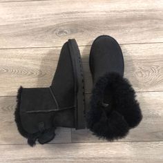 Size 7. Worn Once By Me From My Personal Closet , Bought New But Just Too Warm For Sc. Like New Condition . Personal Closet, Bow Boots, Shoes Ugg, Bailey Bow, Ugg Black, Womens Uggs, Ugg Shoes, Bootie Boots, Ankle Boots