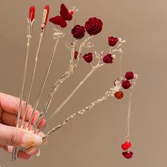 Hair Stick Aesthetic, Rose Hairclips, Chinese Hair Pins, Chinese Hair Pin, Rose Hairpin, Hair Pin Stick, Hairpin Chinese, Character Jewelry