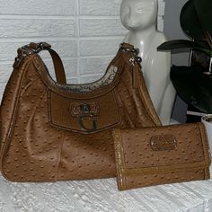 Vintage Ostrich Embossed Guess Shoulder Bag And Matching Wallet Bag Is In Excellent Condition No Stains Rips Or Smells Wallet Is In Good Condition Other Than Some Minor Rubbing On Corners And Missing Emblem As Shown In Last Photos Guess Shoulder Bag, Guess Bag, Bags Vintage, Guess Bags, Wallet Bag, Tan Brown, Bag Lady, Shoulder Bag, Wallet