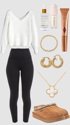 Cute Outfits To Wear With Uggs, Outfit Inspo Winter School Comfy, Outfit Idea Leggings, Pink Cold Weather Outfit, Cute Clothes For Fall, Cute Cozy School Outfits, Comfy Cute Clothes, Preppy Uggs Outfit, Cozy Outfit Ideas For School