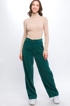 Corduroy Trouser Pants Fabric Contents: 90 POLYESTER 10 NYLON Trouser Design, Pants Fabric, Pants Fit, Corduroy Fabric, Fashion Gallery, Jogger Jeans, Corduroy Pants, Style Chic, Daily Look