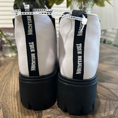 Nwot True Religion Boots!!! . Enjoy White Flat Heel Boots For Streetwear, White Boots With Contrast Sole And Round Toe, White Ankle-high Boots With Contrast Sole, White Casual Boots With Contrast Sole, Casual White Boots With Contrast Sole, Cow Girl Boots, Girl Boots, Cow Girl, Girls Boots