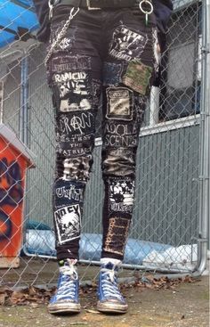 Chronicles of The Punk Prophet Crust Pants, Punk Jeans, Estilo Punk Rock, Punk Culture, Crust Punk, Mode Grunge, Punk Patches, Battle Jacket