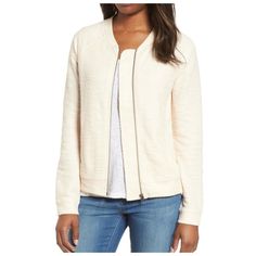 Caslon Ivory Knit Front Zipper Ribbed Collar Reglan Sleeve Bomber Jacket L Nwt Brand: Caslon Size Type: Regular Size: L Style: Bomber Jacket Color: Ivory Material: Polyester Blend Pattern: Solid Sleeve Length: Long Sleeve Neckline: Collared Features: Pockets, Reglan Sleeve Closure: Zipper Approximate Measurements Laid Flat Bust 22" Length 27" Sold As Pictured. Thanks For Looking! Note: Designers Vary Slightly In Sizing. It Is Advised That You Compare Your Measurements To Those Of The Garment. Spring Workwear Outerwear With Textured Knit, Spring Workwear Textured Knit Outerwear, Spring Textured Knit Outerwear For Work, Winter White Textured Knit Cardigan For Spring, Textured Knit Winter White Cardigan For Spring, Spring Textured Knit Winter White Cardigan, Spring Textured Knit Cardigan In Winter White, Fitted Cream Textured Knit Outerwear, White Textured Knit Cotton Outerwear