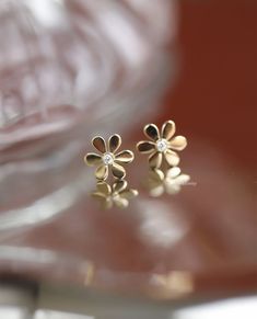 Real Solid Gold Daisy Studs, 9K Solid Gold Earrings, Unique Gold Earrings, Spring and Summer Dainty Earring, Elegant Earrings, Gift for Her - Etsy Unique Gold Earrings, Lucky Jewelry, Daisy Studs, Dainty Studs, Solid Gold Earrings, Earrings Unique, Delicate Earrings, Dainty Earrings, Elegant Earrings