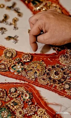 Abu Jani Sandeep Khosla - India Abu Jani And Sandeep Khosla, Illustration Poses, Dazzling Dresses, Maggam Works, Dazzling Dress, Hand Beaded Embroidery, Diwali Diy, New Blouse Designs, Elegant Blouse Designs