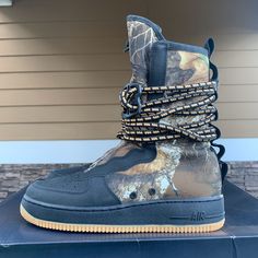 Nwt Men Size 8.5 Women’s Size 10 Shoes Nike Air Force, Shoes Nike Air, High Fashion Outfits, Shoes Nike, Men's Nike, Nike Air Force, Winter Boot, Nike Men, Air Force