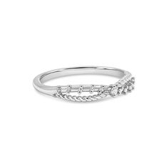 This sweet and charming ring embodies the fusion of heaven and earth through its magically entwined design that gracefully intertwines rope with a string of stars. Elegant and enchanting, it's the perfect addition to any ring stack. Elegant Twisted Stackable Rings As Gift, Elegant Adjustable Twisted Ring, Elegant Silver Stackable Chain Ring, Adjustable Modern Rings For Promise, Adjustable Modern Promise Ring, Adjustable Modern Style Promise Ring, Elegant Twisted Stackable Promise Rings, Elegant Twisted Adjustable Stackable Rings, Elegant Twisted Promise Rings