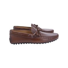 Indulge In Luxury And Refined Style With The Tod's City Gommino Loafers In Brown Leather. Made From Exquisite Brown Leather, These Loafers Exude Timeless Sophistication. The Handcrafted Construction And Attention To Detail Are Evident In Every Stitch, Showcasing Tod's Commitment To Excellence. *With Box And Dust Bag Tod's City Gommino Loafers In Brown Leather Material: Leather Color: Brown Size: Uk8 Condition: Very Good Sign Of Wear: Light Wear Sku: 366507 Refined Style, Leather Material, Boat Shoes, Brown Leather, Dust Bag, Size 10, Man Shop