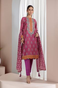 Bonanza Satrangi Sso222p09 Purple Eid Prints 2022 Chunri Print, Bonanza Satrangi, Tassel Shirt, Lawn Shirts, Purple Design, Lawn Suits, Shalwar Kameez, Suit Fabric, Pakistani Outfits