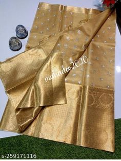 DISCRIPTION Tissue Saree Banarasi Silk Saree With Big Kanchi Border Saree Wedding Wear Girlish Bridal Sari Gift Indian Saree Festive Wear Running Blouse pattu saree.  PRODUCT DETAILS Auction For: 1 Saree with Blouse Piece Color: As shown in the picture Condition: New Work: zari border Saree fabric : Kota silk Saree length : 5.5 meters Blouse length : 0.8 meters Washing Instructions: Dry Clean Only Occasions: Wedding Wear, Party Wear, Festive Wear, Durga Puja, Indian Wear, Sangeet Wear, Bridal Wear, Chrismas Day, Mothers Day, Haldi Wear. Fall and Pico: On request (Please contact for fall and piku work) Blouse stitching: Available for an additional cost. (Please contact for Blouse Stitching Work) Petticoat: Available for an additional cost. Please contact for Petticoat) NOTE *Actual color ma Tissue Silk Blouse Piece For Wedding During Diwali, Gold Chanderi Lehenga For Wedding, Gold Sets With Pallu For Marriage, Gold Festive Sets For Marriage, Elegant Embroidered Katan Silk Fabric For Wedding, Wedding Raw Silk Sets With Motifs, Raw Silk Wedding Sets With Motifs, Gold Organza Blouse Piece For Festive Occasions, Gold Chanderi Traditional Wear For Wedding