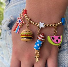 Served with a smile, this Gold Cheeseburger charm is always the life of the BBQ and their bracelet! Add this charm to any CHARM IT! bracelet or necklace and customize her collection! features & materials: 3-Dimensional, Layers Spin Enamel, Base Metal WARNING: Choking Hazard - Small parts. Not for children under 3 years. Playful Dangle Personalized Jewelry, Cute Nickel-free Charm Bracelet For Friendship, Fun Personalized Dangle Jewelry, Fun Charms Jewelry For A Gift, Fun Charms Jewelry As Gift, Fun Nickel-free Jewelry For Friendship, Playful Charms Jewelry For Birthday, Cute Multicolor Jewelry With Removable Charms, Cute Customizable Jewelry For Best Friend Gift