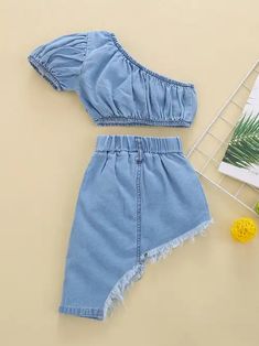 Crop Tops For Kids, Kids Dress Wear, Denim Crop Top, Kids Fashion Dress, Denim Chic, Easy Trendy Outfits, Irregular Hem, Girls Denim, Fashion Kids