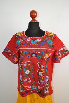 Colorful Ladies Chiapas ~ Traditional Mexican Blouse ~ Huipil Shirt ~ Embroidered Top ~ Flowered Shi Mexican Blouse, Hand Embroidered Flowers, Traditional Mexican, Mexican Dresses, Flower Tops, Boho Gifts, Flower Shirt, Boho Bag, Fabric Bag