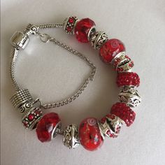 Pandora Style (Not Pandora Brand) Red Murano Beads Silver Charms All New Black Pandora Bracelet, Pandora Charms Red, Pandora Red, Pandora Bracelet Designs, Pandora Bracelet Silver, Pony Bead Bracelets, Red Charm, Crystal Bead Jewelry, Pandora Necklace